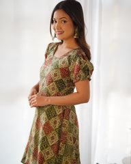 PURE COTTON SQUARED PATTERN LIGHT GREEN & MAROON COMBINATION CO-ORD SET