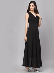 Tokyo Talkies Women BLACK Solid GOWN Dresses