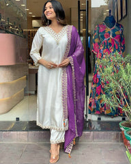 WHITE V-NECK GOTA PATTI COTTON SUIT SET