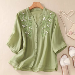 pista Petal Embroidery cotton top